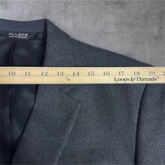 JOS A BANK Travel Men’s 42R Gray Wool Blazer Sport Coat Two‑Button Jacket - Picture 7 of 13
